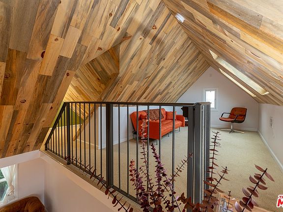2nd image of 207 E Avenue 31