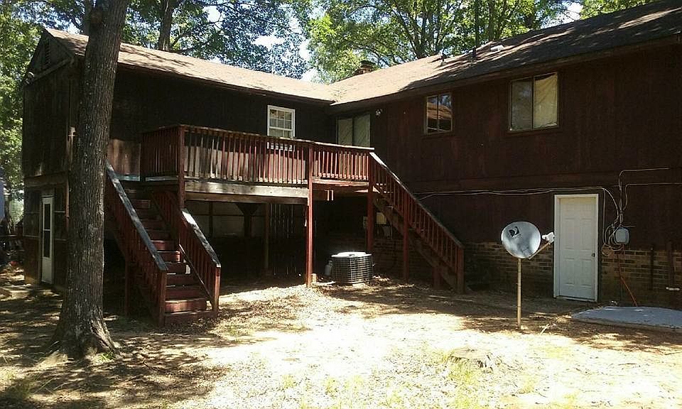 2nd image of 2200 Dragonfly Ln