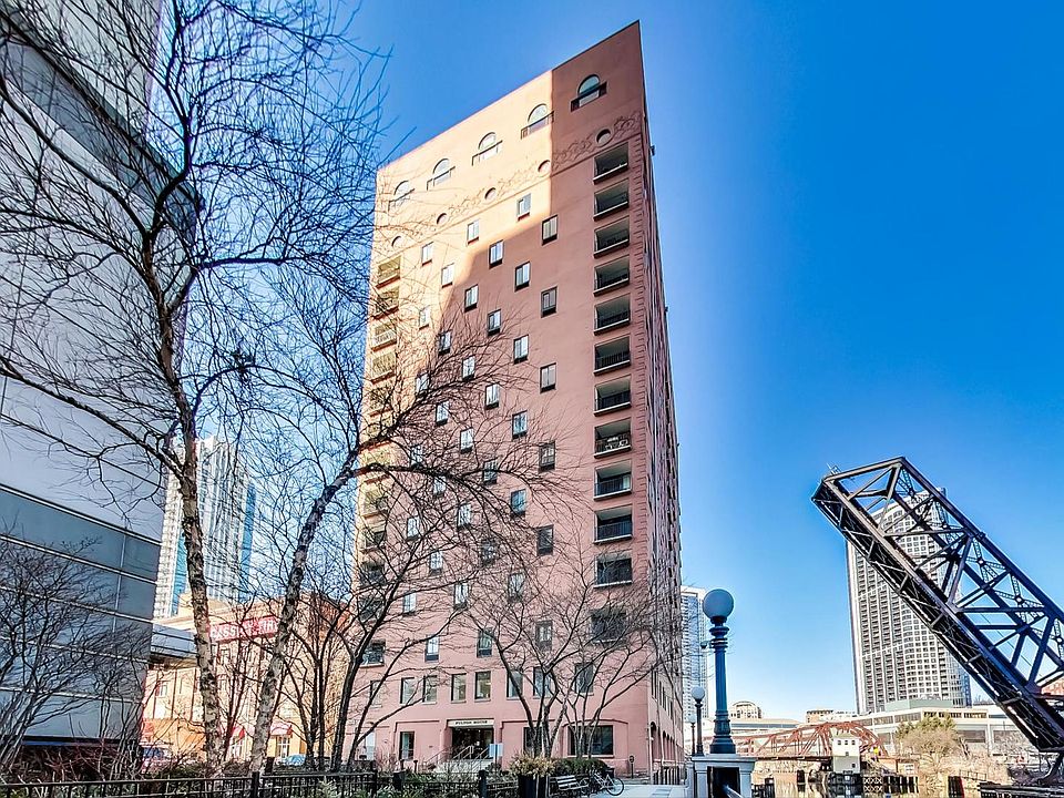1st image of 345 N Canal St APT 1403