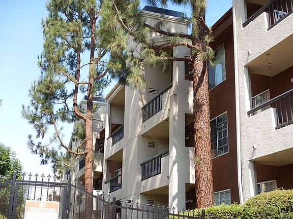 4th image of 5525 Canoga Ave APT 224