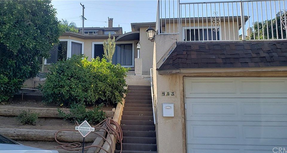 1st image of 815 De La Fuente St