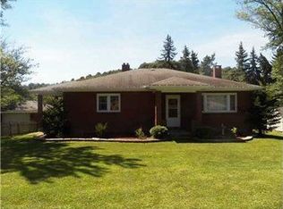 198 Crawford Ln, Belle Vernon, PA 15012