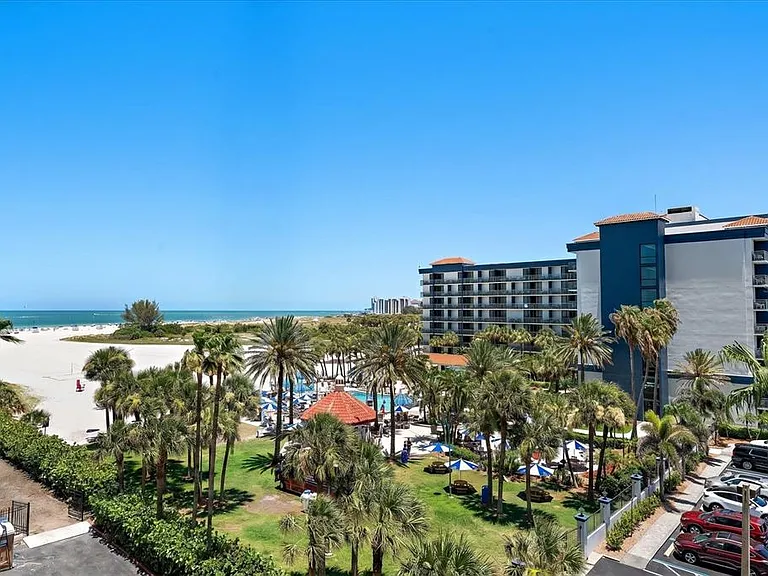 1170 Gulf Blvd #404 — Photo 38