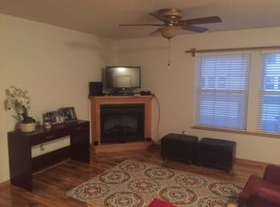 1118 SE Village View Ln, Ankeny, IA 50021