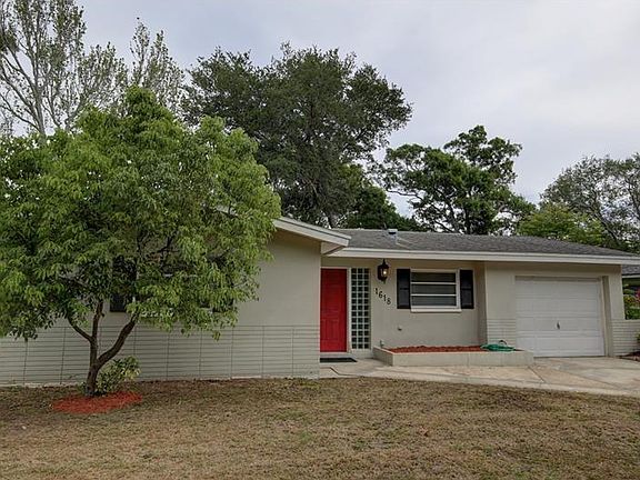 2nd image of 1618 Cambridge Dr
