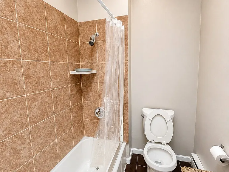 1905 Federal St #2 — Photo 17