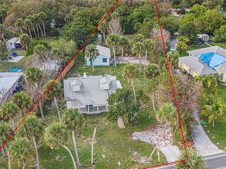 7007 S Indian River Dr — Photo 3