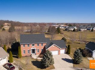 881 Katie Ln, Oregon, WI 53575