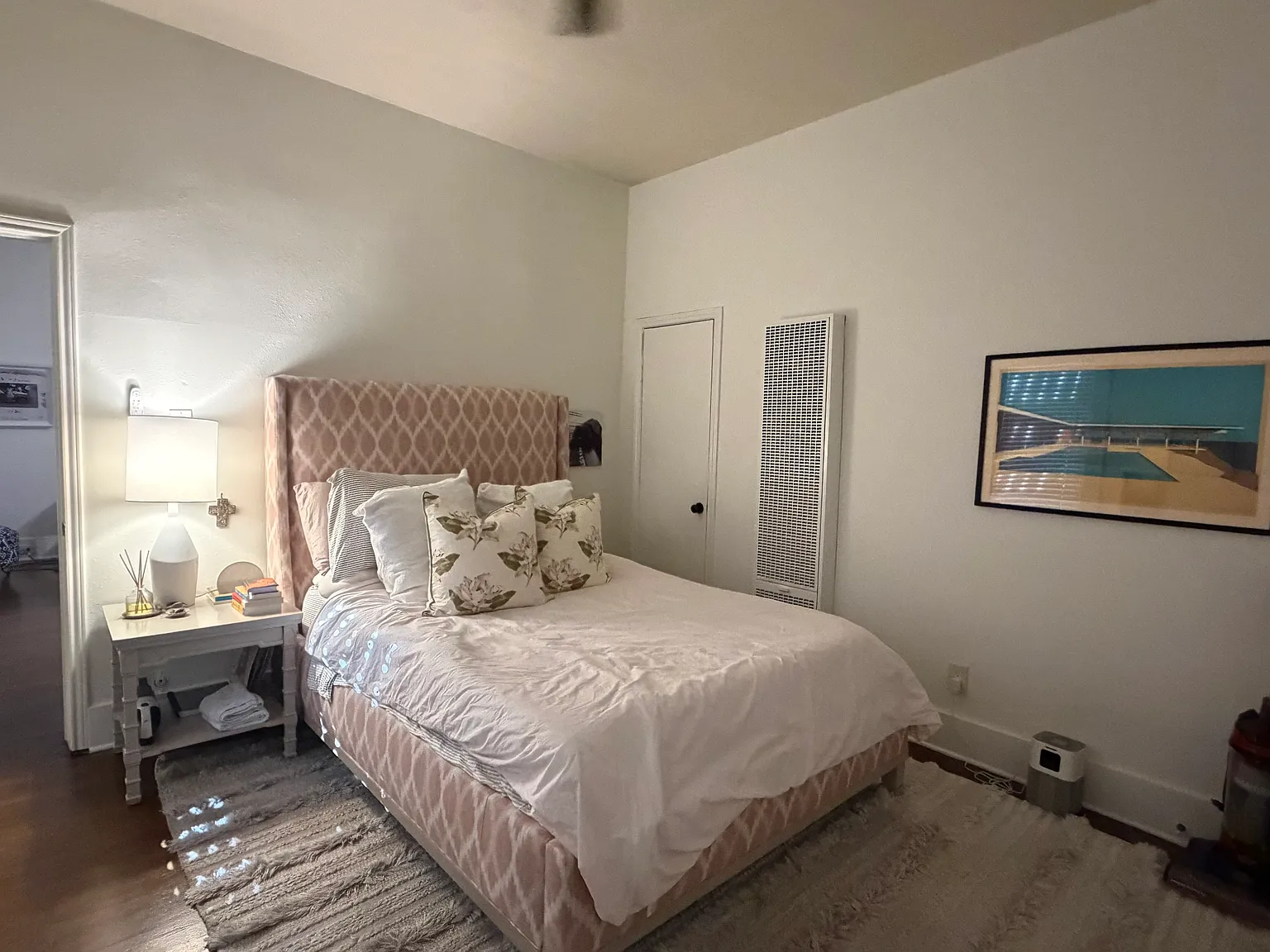 1 bed, 900 sqft, $2,100 — Photo 4