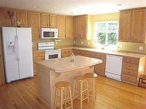 5th image of 3431 32nd Way NW
