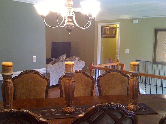4th image of 446 Winding Bluff Way