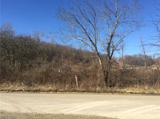 Wolford Rd SE, Uhrichsville, OH 44683