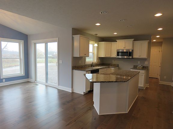 4th image of 80 Country Village Ln