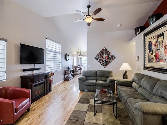 5th image of 30685 N Maple Chase Dr