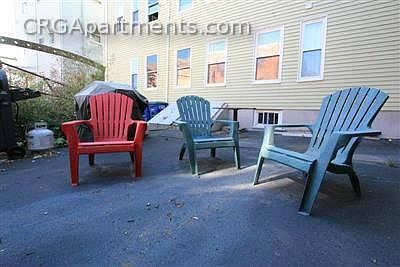 2nd image of 23 Rossmore St #1