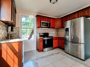 160 McLean Ave, Yonkers, NY 10705