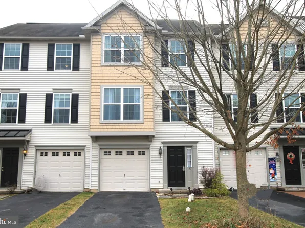 143 Cambridge Ln, Bellefonte, PA 16823