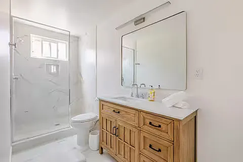 1929 S Corning St #1 — Photo 15