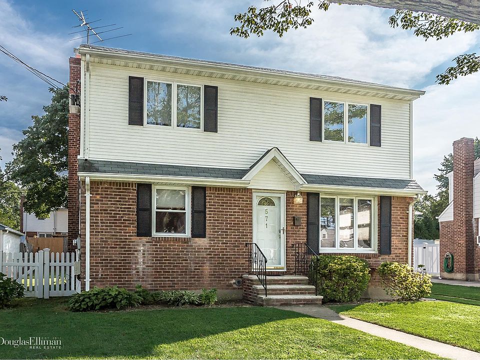 1st image of 571 Maitland St