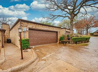 2745 Fairway Park, Grand Prairie, TX 75050
