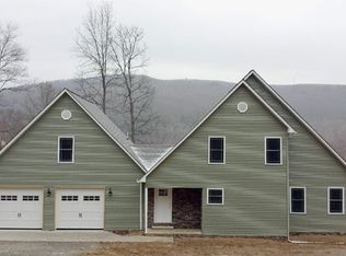 1882 Little Cove Rd, Crossville, TN 38555