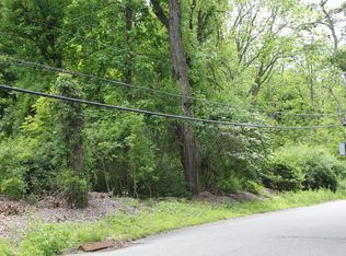 4 Old Grange Rd, Hopewell Junction, NY 12533