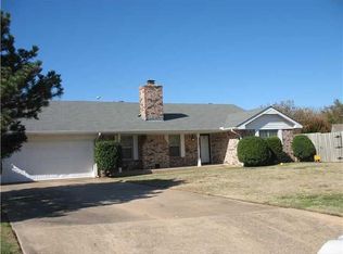 1601 Willow Brook St, Moore, OK 73160