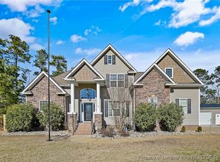 948 Satinwood Ct, Fayetteville, NC 28312