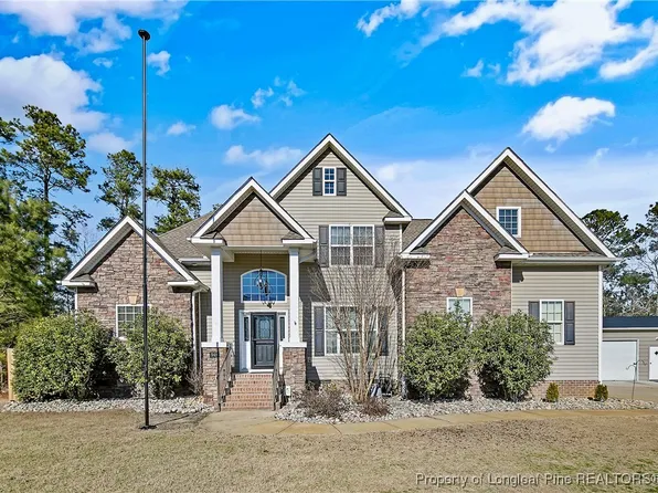 948 Satinwood Ct, Fayetteville, NC 28312