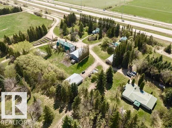 23242 State Highway 14, Strathcona County, AB T6B 1E6