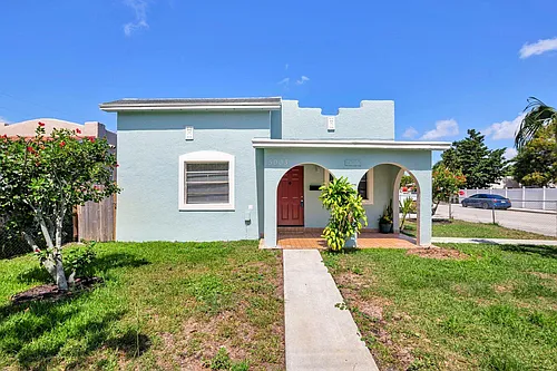 5003 Garden Ave Photo 1