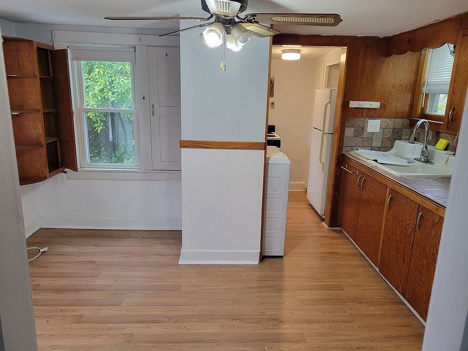 21 Amherst St, Ludlow, MA 01056 Zillow