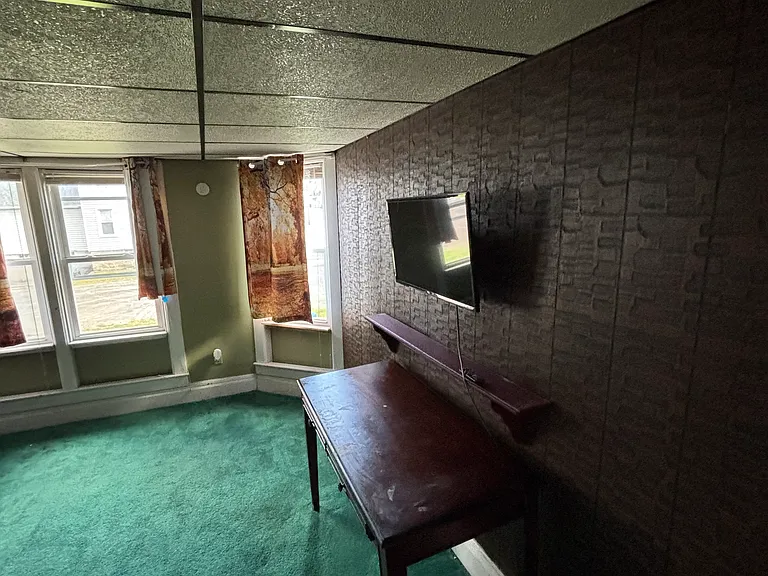 4554 Verona St #3 — Photo 2