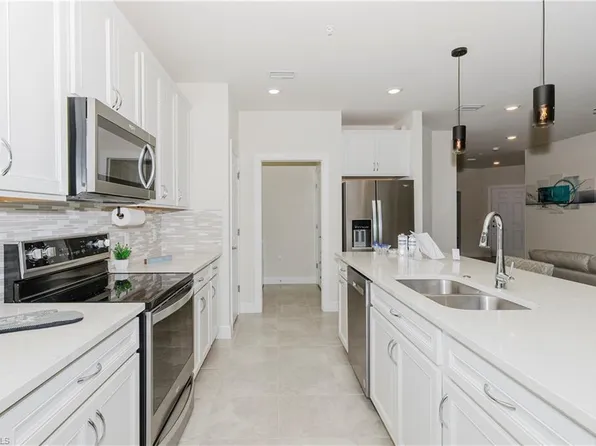 5697 Mayflower WAY #1202, AVE MARIA, FL 34142