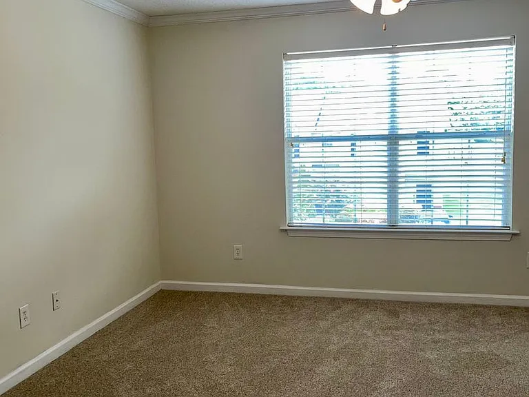7282 Wagon Wheel Ct — Photo 8