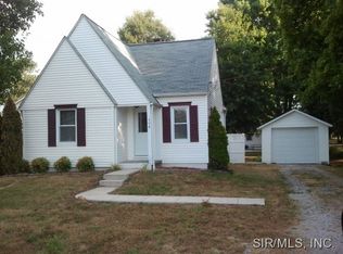 604 W Elm St, Okawville, IL 62271