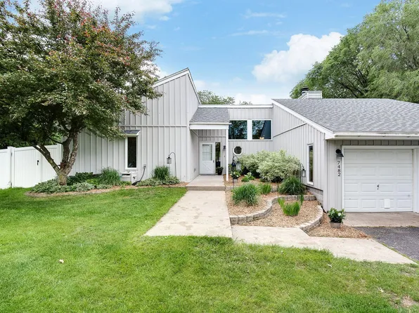 7482 Leonard Ave, Lino Lakes, MN 55014