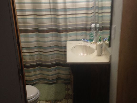 5th image of 631 S Worth Ave