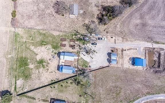 2nd image of 6336 County Road 281