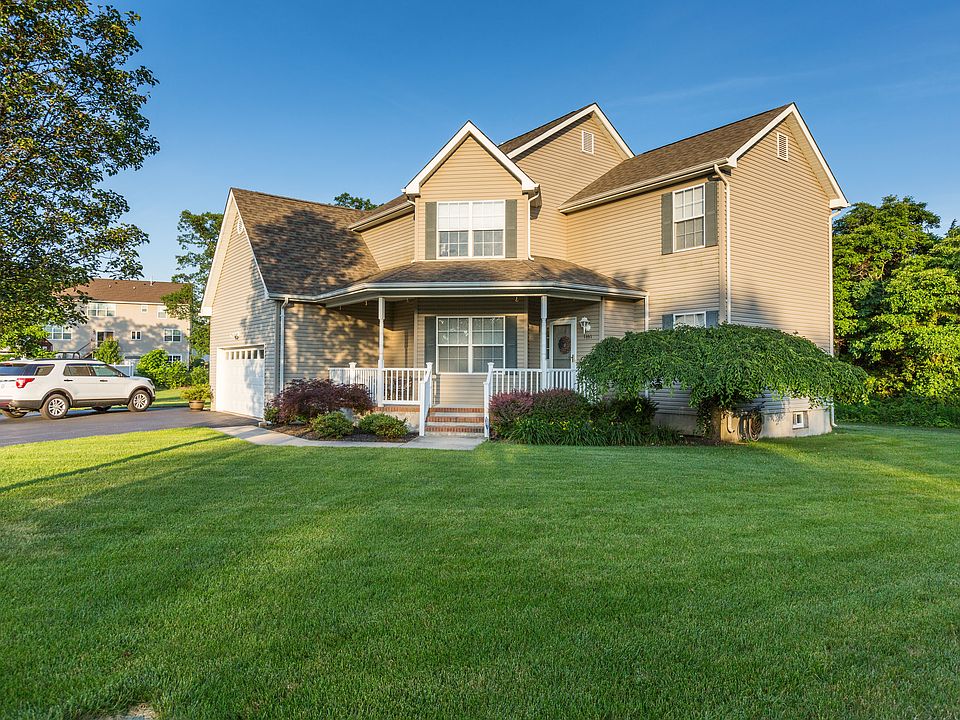 1st image of 1661 Copperfield Ln