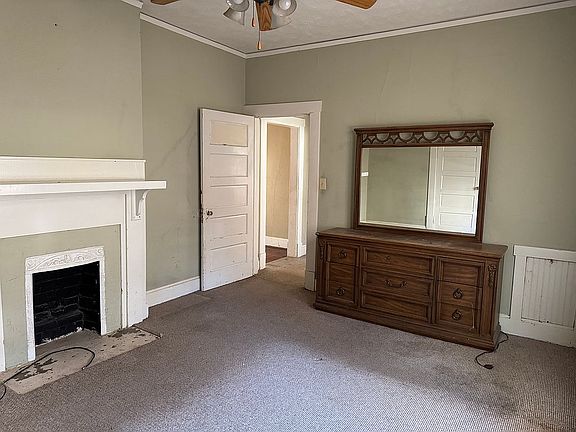 5th image of 3004 Pierpont Ave