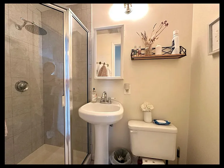 276 Bunker Hill St #3 — Photo 6
