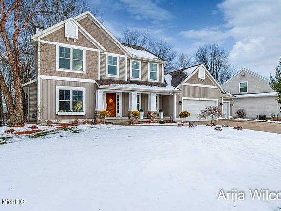 2nd image of 3573 Big Rock Ct SW