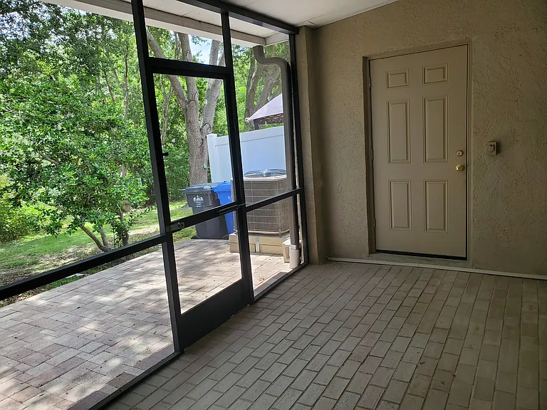 4331 Deermont Cir — Photo 15