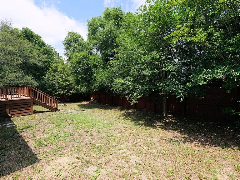 428 Riverchase Blvd — Photo 39