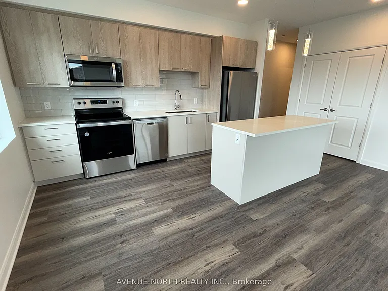 4838 Bank St — Photo 11