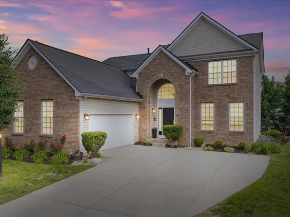 5830 W Glenview Dr, McCordsville, IN 46055