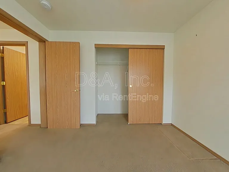 2960 NW Tyler Ave #201 — Photo 5