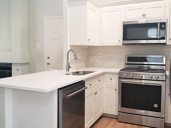 4th image of 4306 Bonnell Vista Cv #C-1
