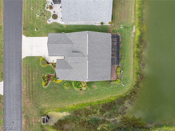 5th image of 3319 Sabal Springs Blvd